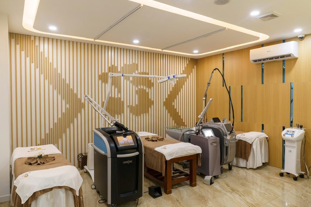 Phòng điều trị laser và thiết bị tại Bệnh viện Thẩm mỹ Kangnam